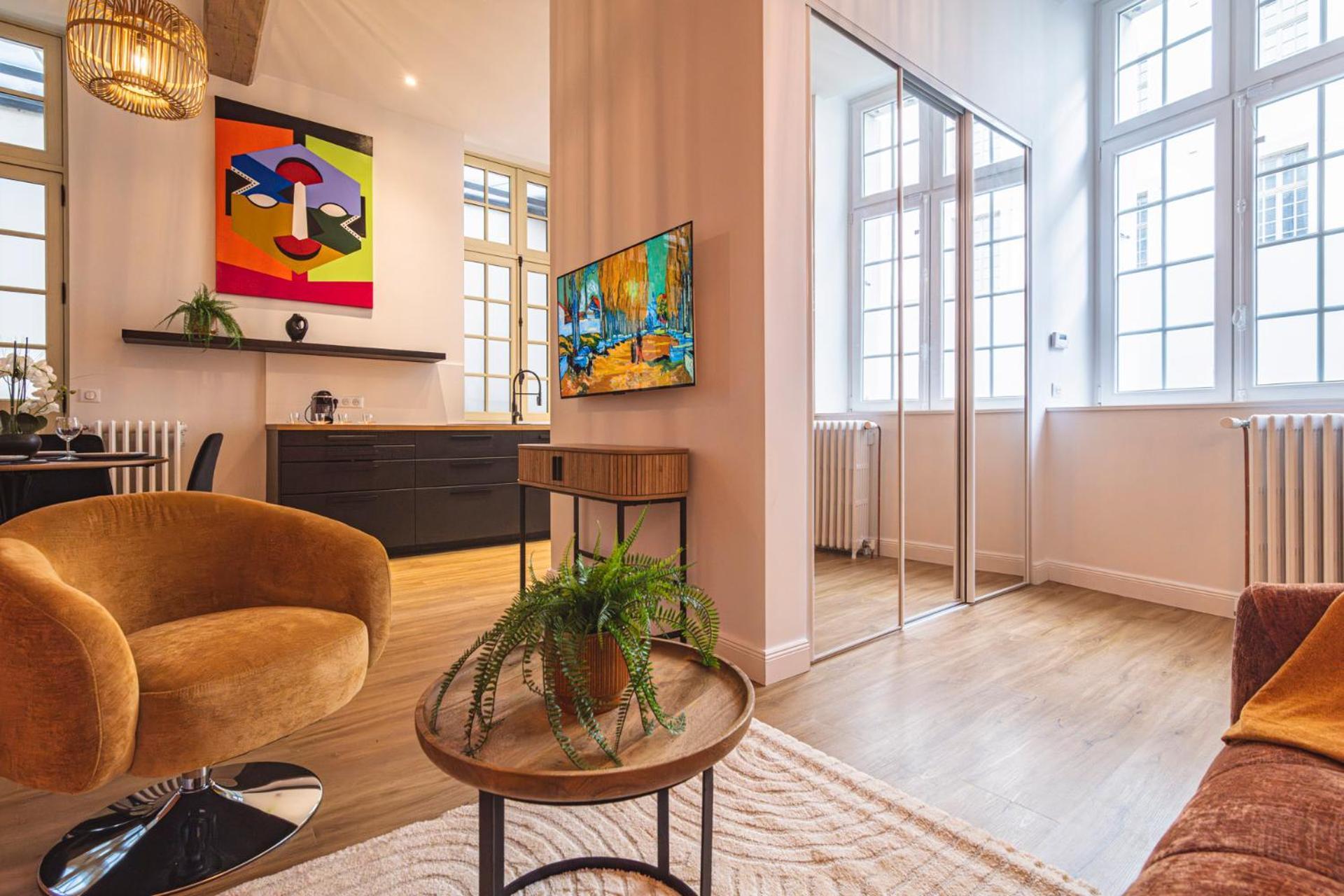 Mm Suites Loft Cathedrale Reims Exterior foto